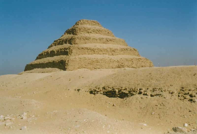 Saqqarah et Dahchour : voir naître la pyramide