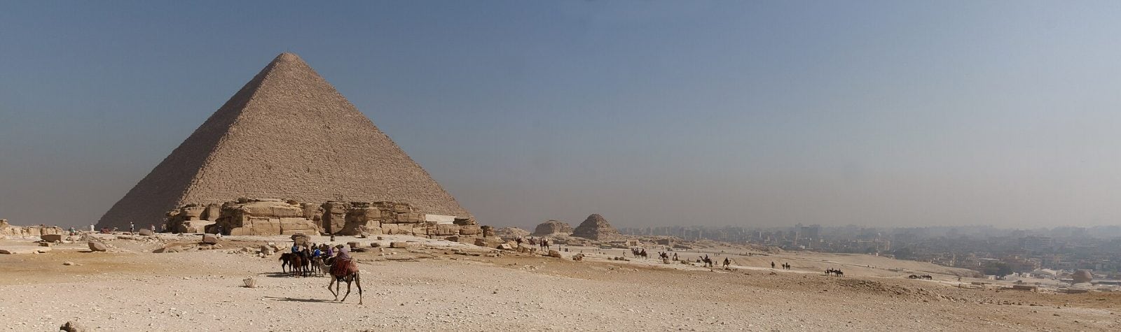 Le Caire en avion — pyramides et musée en une journée — photo 4