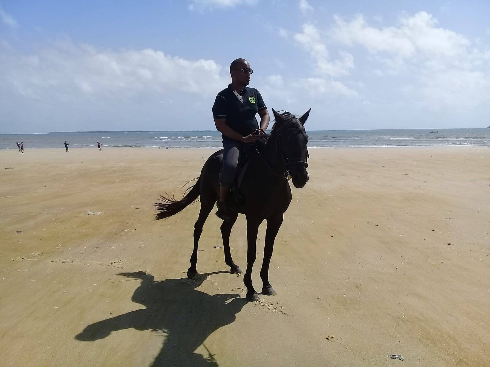 Balade à cheval entre plage et désert — photo 4