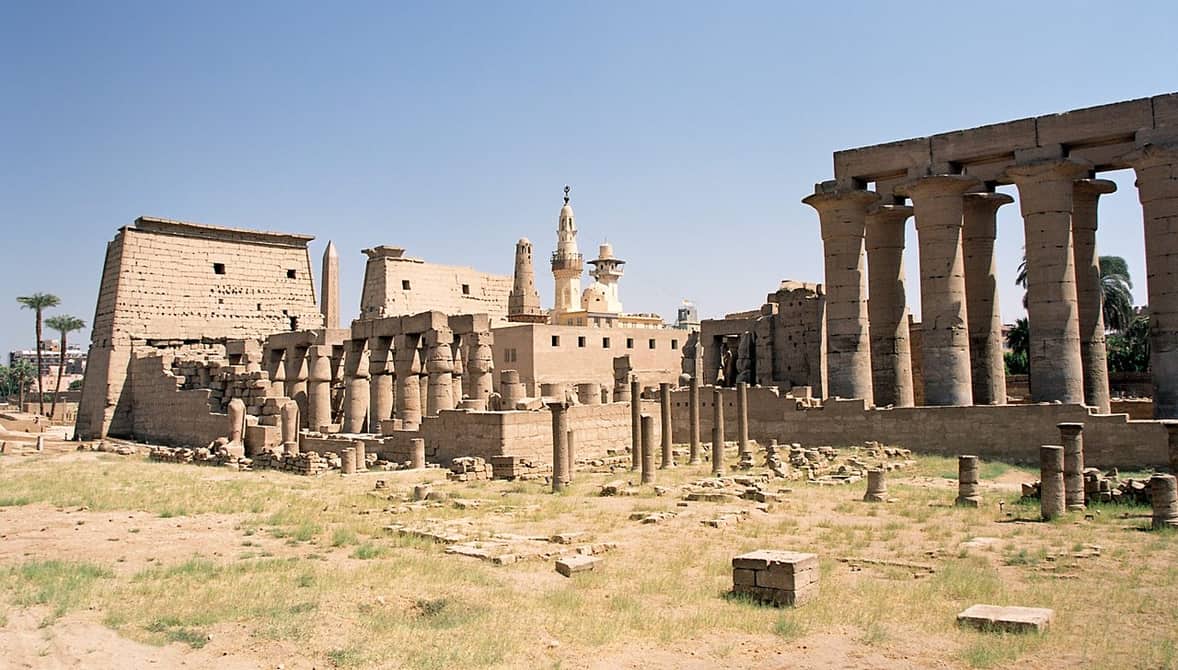 Karnak en quatre-vingt-dix minutes : que regarder vraiment