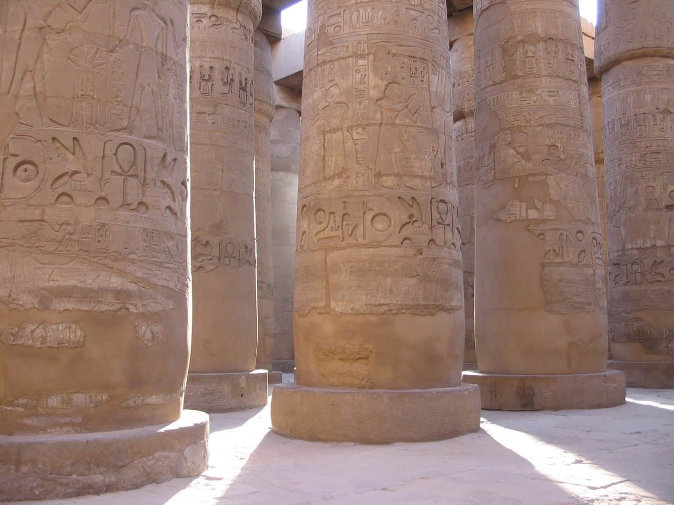 Karnak en quatre-vingt-dix minutes : que regarder vraiment