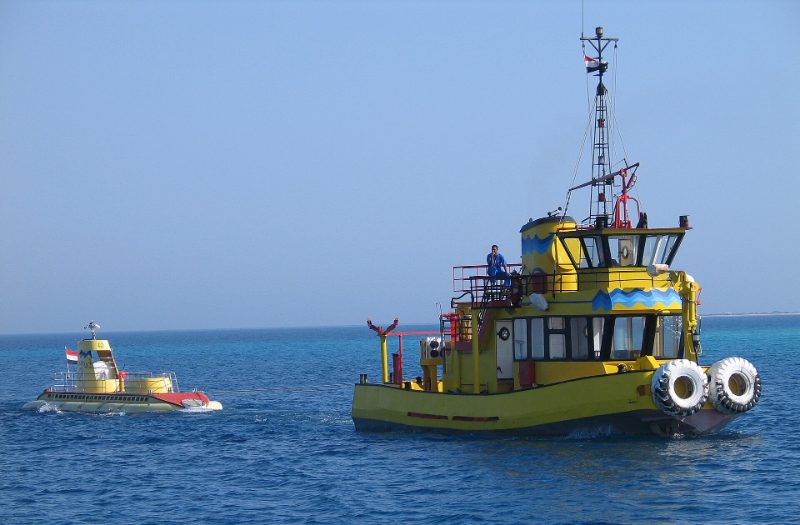 Sous-marin Sindbad — une vraie plongée à 25 m