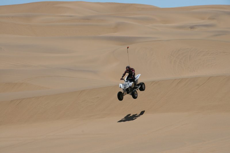 Quad court — dunes et pistes